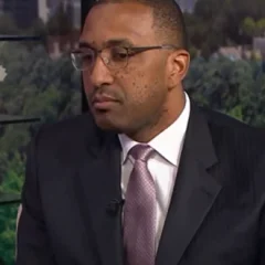 Shareef Abdur-Rahim height profile photo