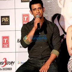 Sharman Joshi height profile photo