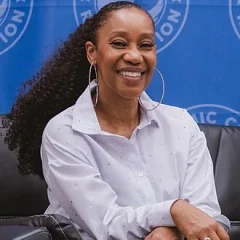 Sharmell height profile photo