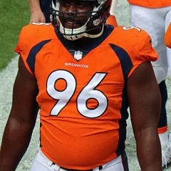 Shelby Harris height profile photo