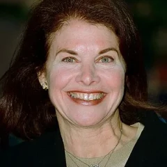 Sherry Lansing height profile photo