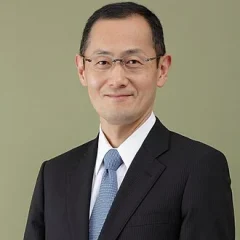 Shinya Yamanaka height profile photo