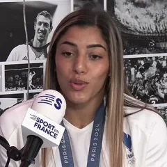 Shirine Boukli height profile photo