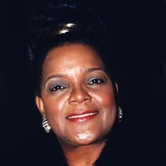 Shirley Caesar height profile photo