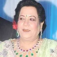 Shobha Kapoor height profile photo