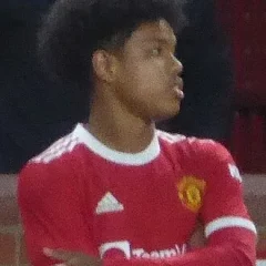 Shola Shoretire height profile photo