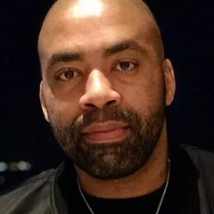 Shona Ferguson height profile photo