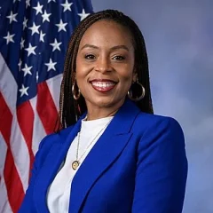 Shontel Brown height profile photo