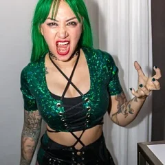 Shotzi Blackheart height profile photo