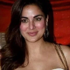 Shraddha Arya height profile photo