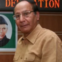 Shujaat Hussain height profile photo