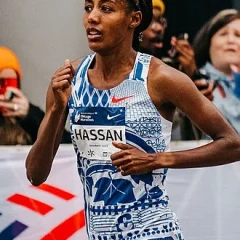 Sifan Hassan height profile photo