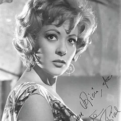 Silvia Pinal height profile photo