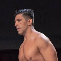 Simon Gotch height profile photo