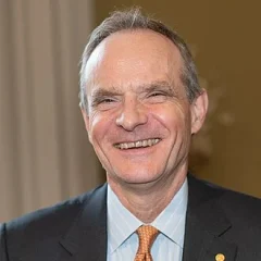 Simon Johnson (economist) height profile photo