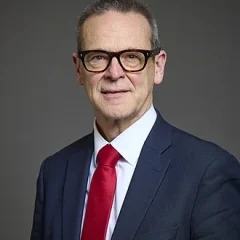 Simon McDonald, Baron McDonald of Salford height profile photo