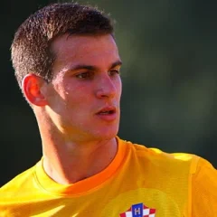 Simon Sluga height profile photo