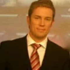 Simon Thomas (presenter) height profile photo
