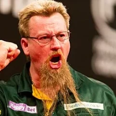 Simon Whitlock height profile photo
