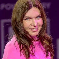 Simona Halep height profile photo