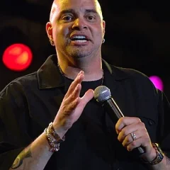 Sinbad (comedian) height profile photo