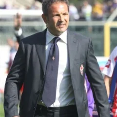 Siniša Mihajlović height profile photo