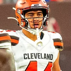 Sione Takitaki height profile photo