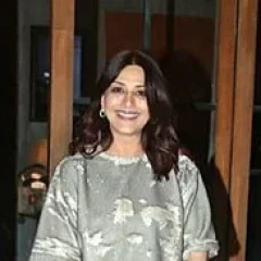 Sonali Bendre height profile photo