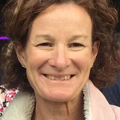 Sonia O'Sullivan height profile photo