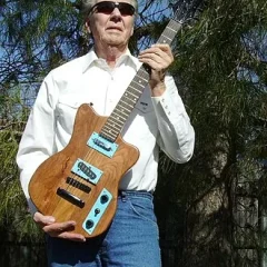 Sonny West (musician) height profile photo