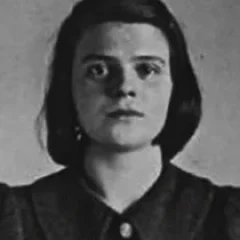 Sophie Scholl height profile photo