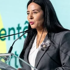 Soraya Martinez Ferrada height profile photo