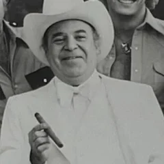 Sorrell Booke height profile photo