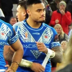 Spencer Leniu height profile photo