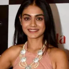 Sreejita De height profile photo