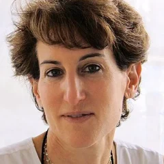 Stacy Schiff height profile photo
