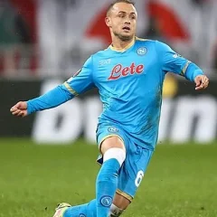 Stanislav Lobotka height profile photo