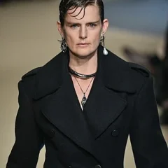 Stella Tennant height profile photo