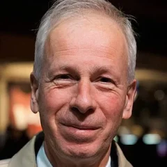 Stéphane Dion height profile photo