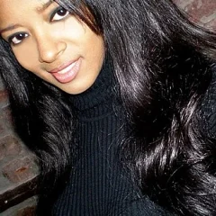 Stephanie Adams height profile photo
