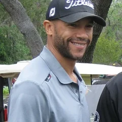 Stephen Bishop (actor) height profile photo