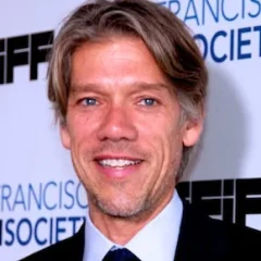 Stephen Gaghan height profile photo