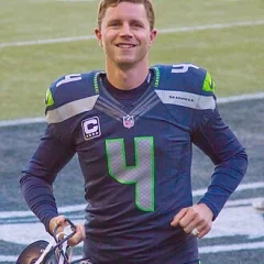 Stephen Hauschka height profile photo