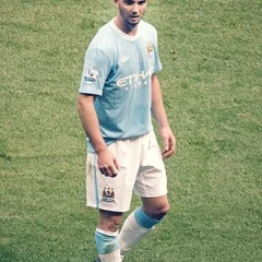 Stephen Ireland height profile photo