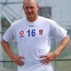 Stephen Laybutt height profile photo
