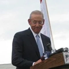 Stephen M. Ross height profile photo