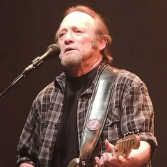 Stephen Stills height profile photo