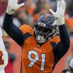 Stephen Weatherly height profile photo