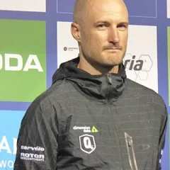 Steve Cummings height profile photo