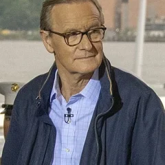 Steve Doocy height profile photo